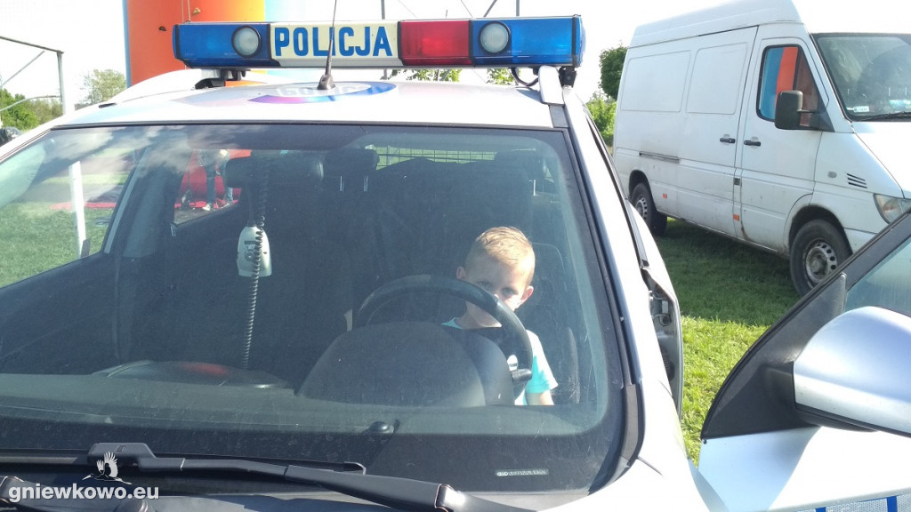 Festyn z policją w Mleczkowie
