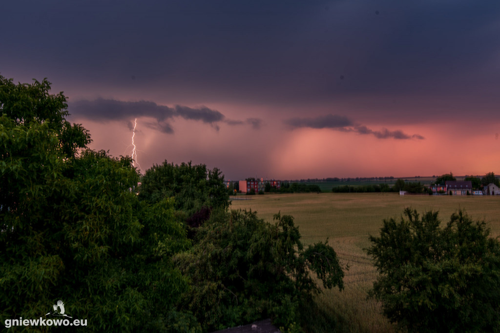 Burza nad Wierzchosławicami, Płonkowem i Rojewem
