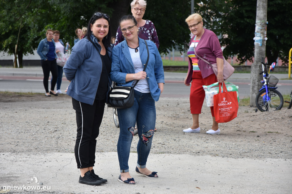 Parowozem w piękny rejs