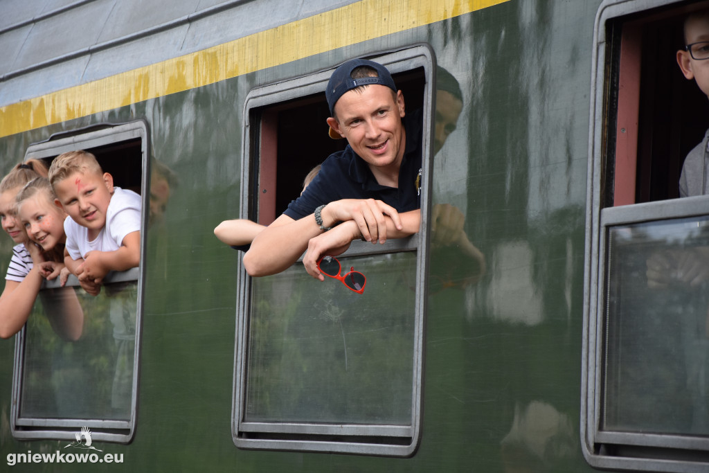 Parowozem w piękny rejs