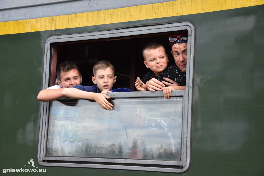 Parowozem w piękny rejs