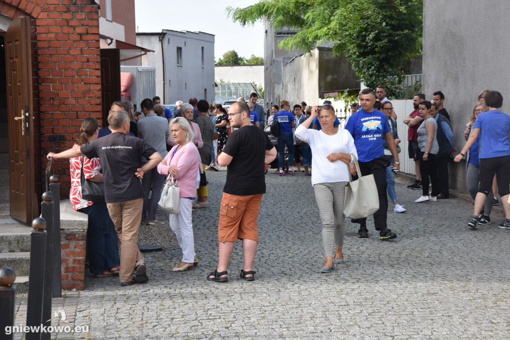 Pielgrzymka ruszyła z Gniewkowa na Jasną Górę