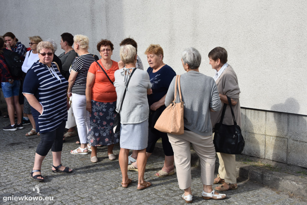 Pielgrzymka ruszyła z Gniewkowa na Jasną Górę
