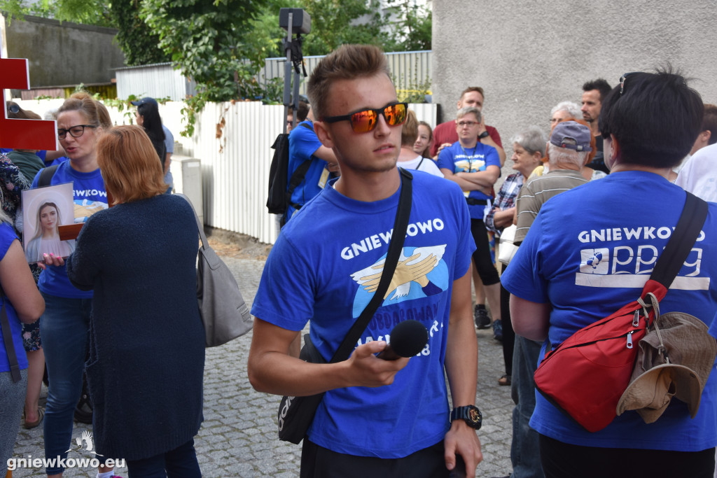 Pielgrzymka ruszyła z Gniewkowa na Jasną Górę