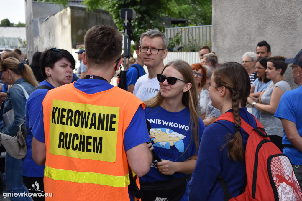 Pielgrzymka ruszyła z Gniewkowa na Jasną Górę