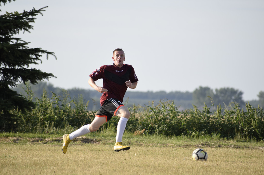 Sparing Czarni Wierzchosławice-Dąb Bąkowo 1-4