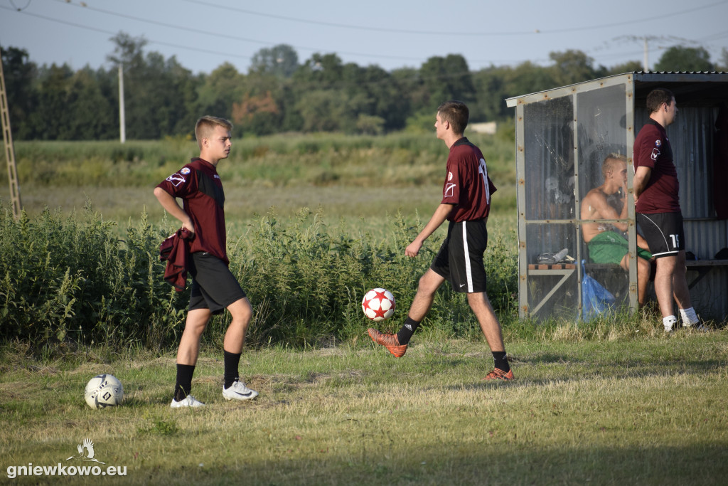 Sparing Czarni Wierzchosławice-Dąb Bąkowo 1-4