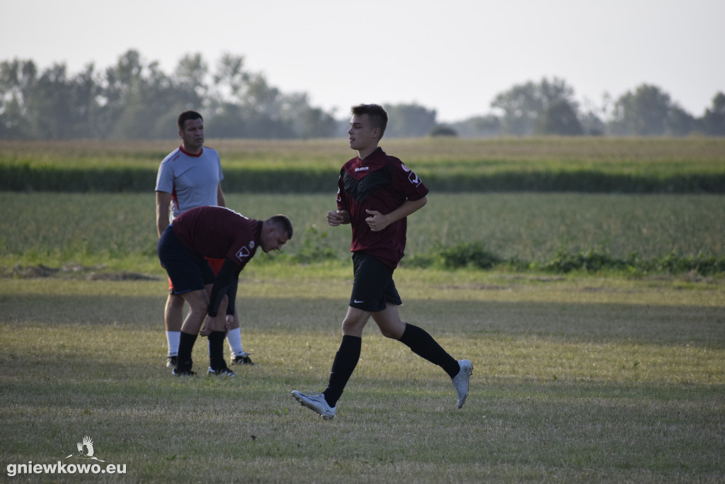 Sparing Czarni Wierzchosławice-Dąb Bąkowo 1-4