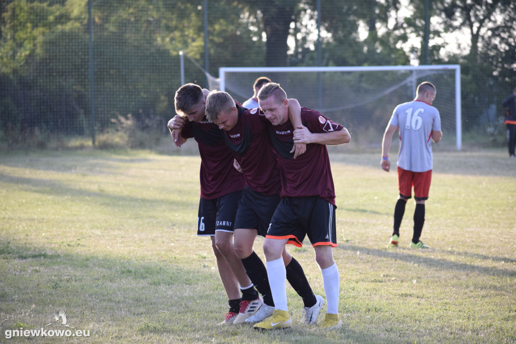 Sparing Czarni Wierzchosławice-Dąb Bąkowo 1-4