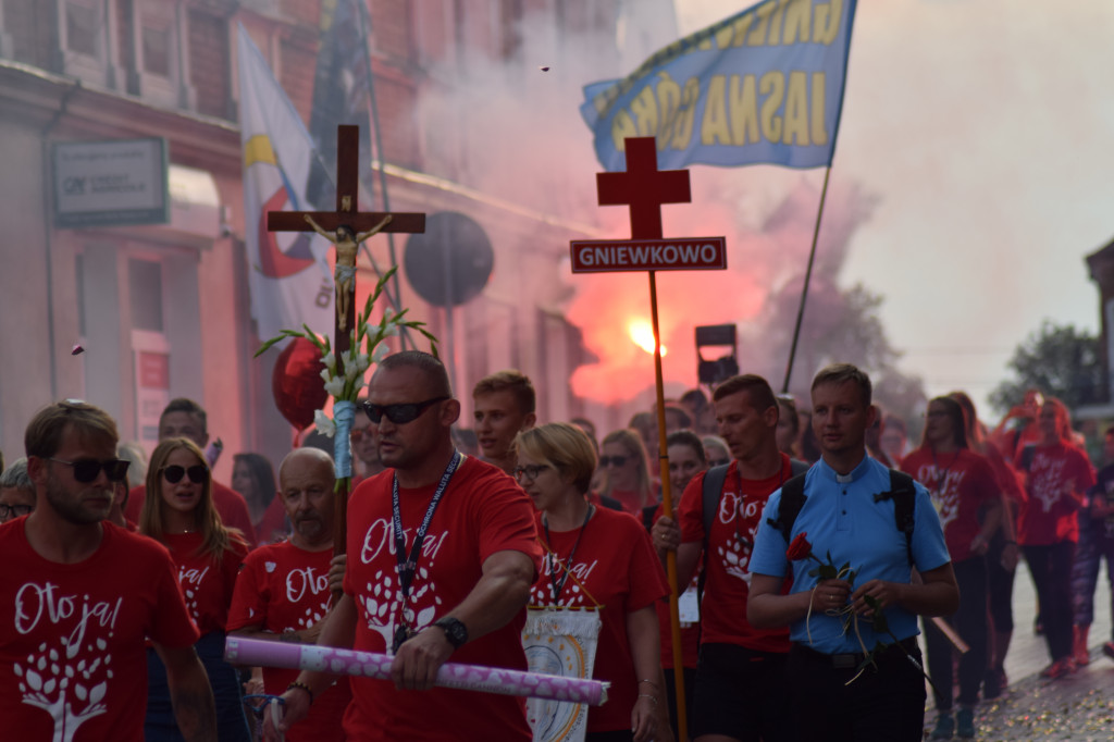Powrót pielgrzymów z Jasnej Góry