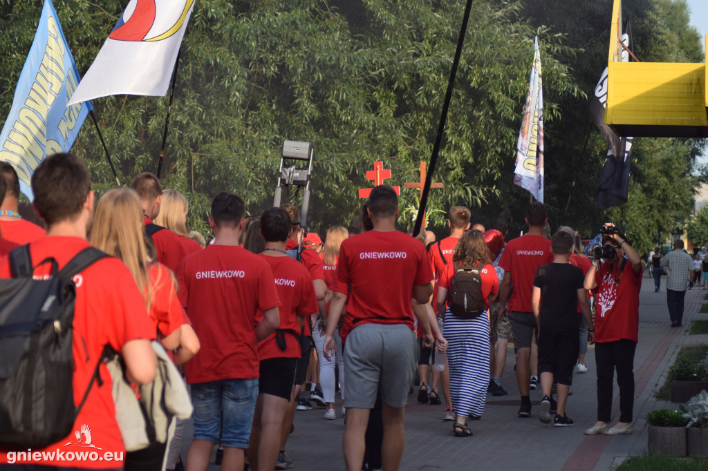 Powrót pielgrzymów z Jasnej Góry