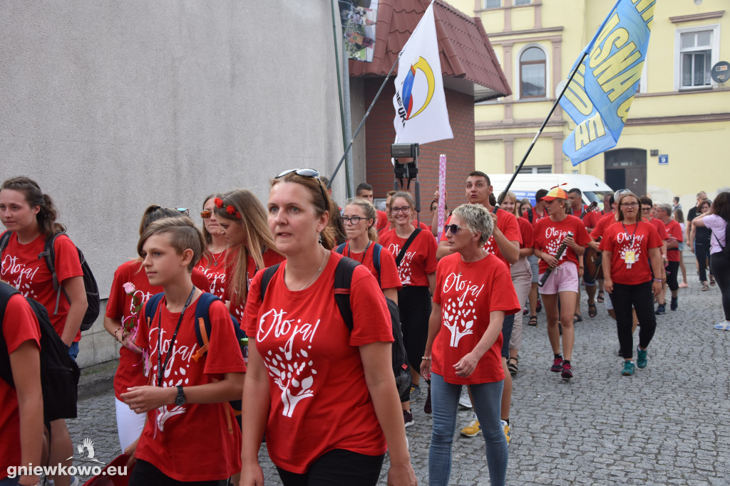 Powrót pielgrzymów z Jasnej Góry