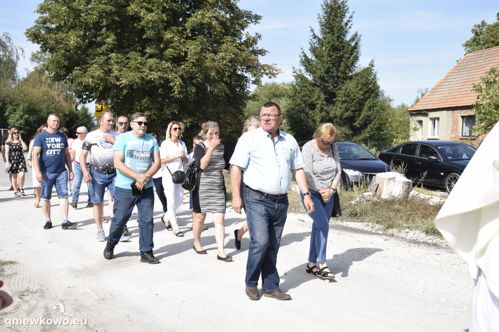 Dożynki parafialne w Zajezierzu