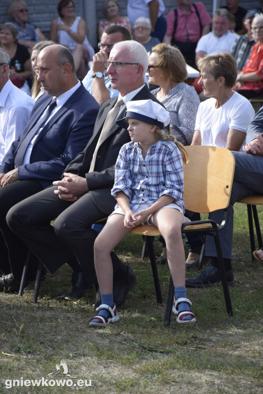 Dożynki parafialne w Zajezierzu