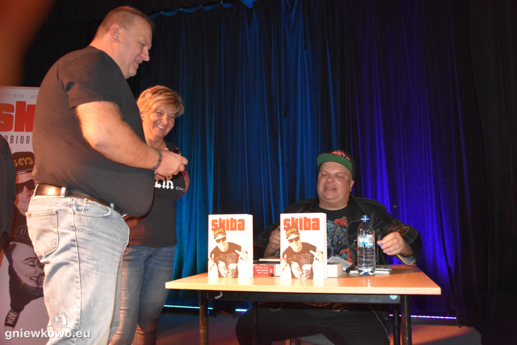 Krzysztof Skiba w Dąbrowie Biskupiej