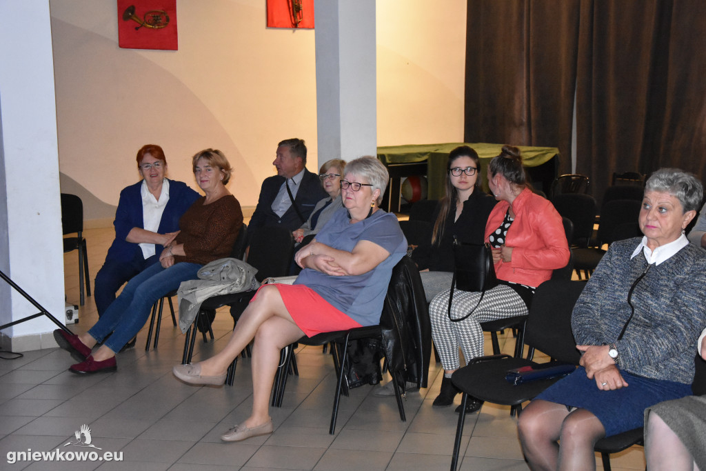 Zielona Gęś na Herbatce u Starszych Panów