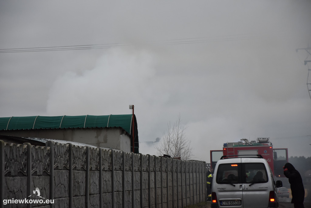 Pożar samochodu w Chrząstowie