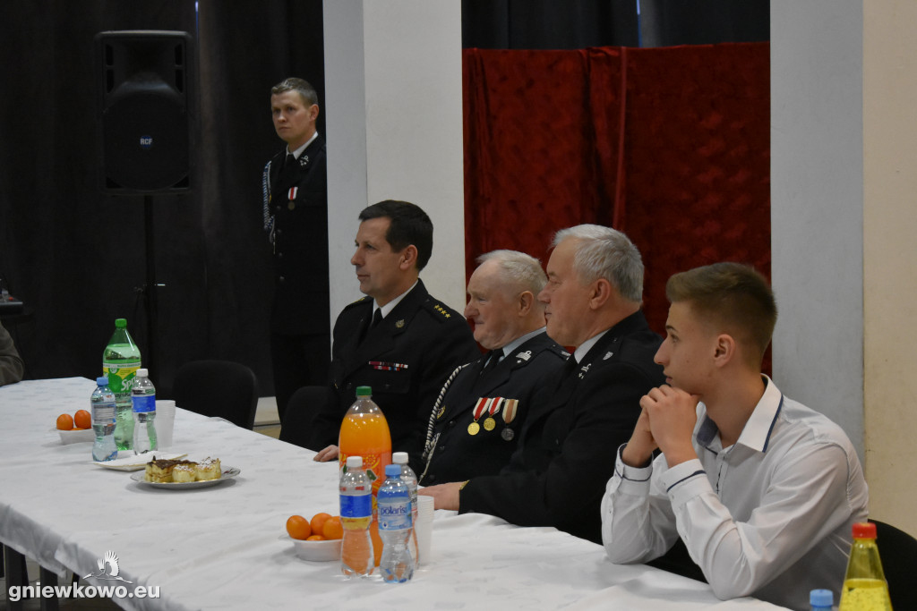 Walne zebranie OSP Gniewkowo i uhonorowanie dha Głuszaka