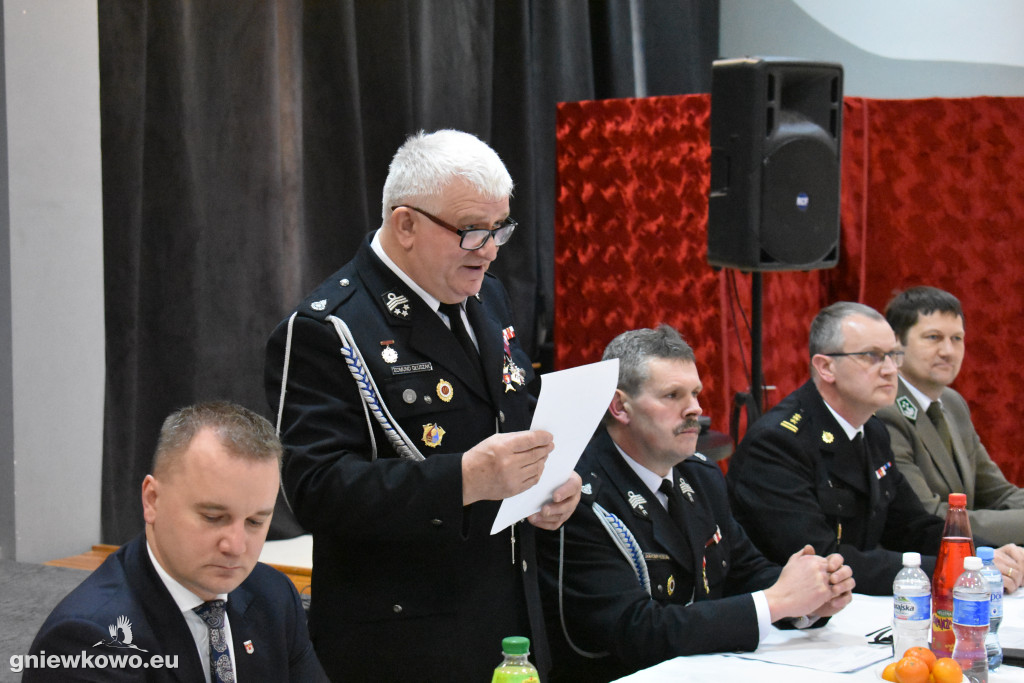 Walne zebranie OSP Gniewkowo i uhonorowanie dha Głuszaka