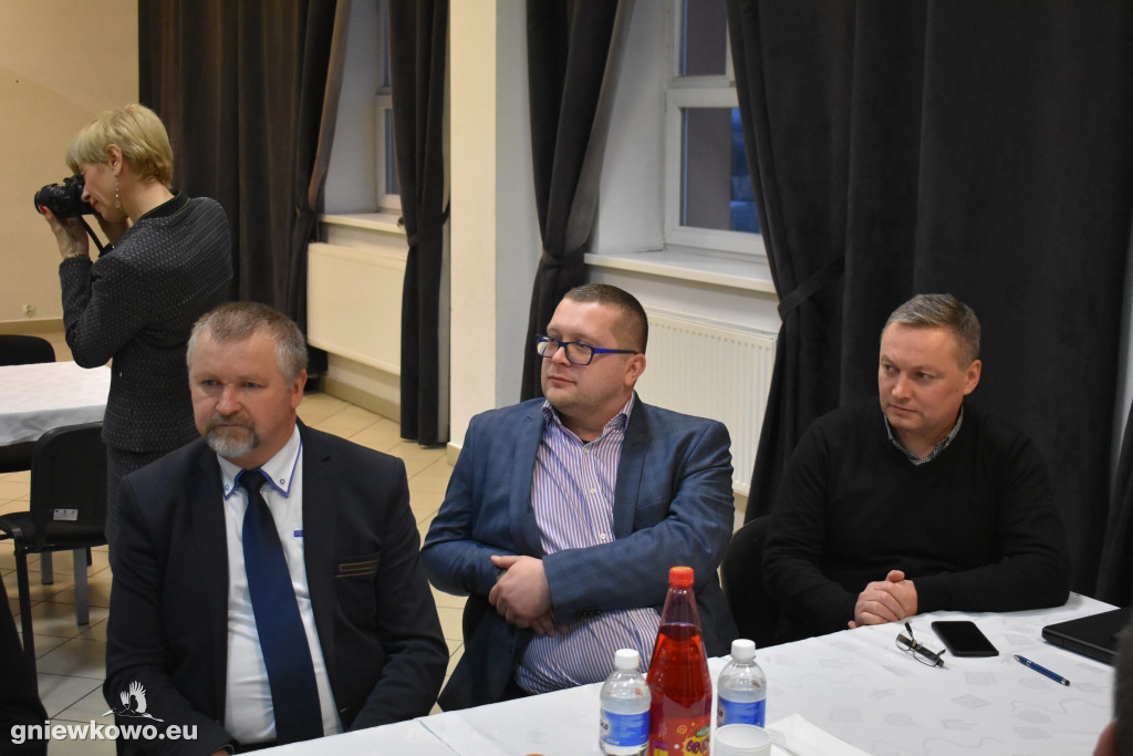 Walne zebranie OSP Gniewkowo i uhonorowanie dha Głuszaka