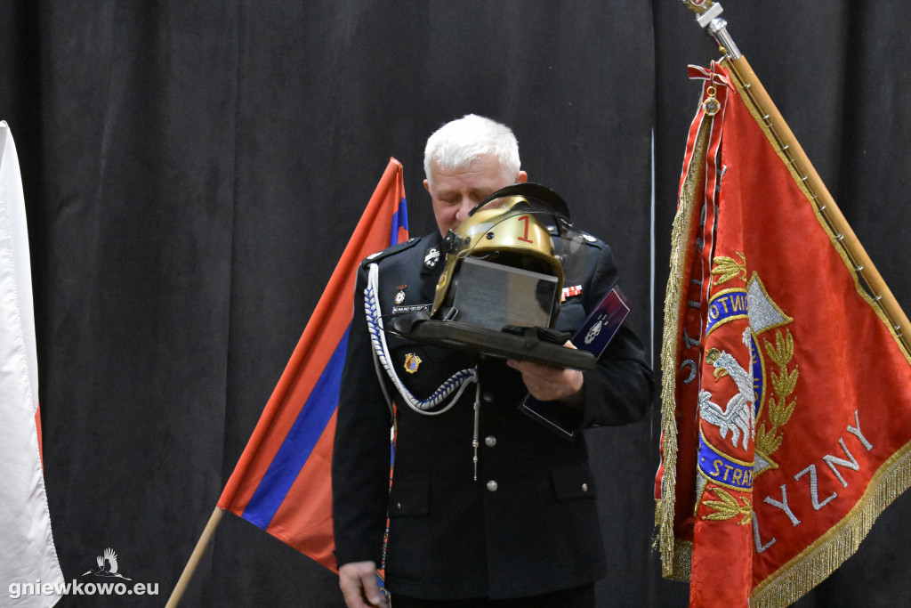 Walne zebranie OSP Gniewkowo i uhonorowanie dha Głuszaka