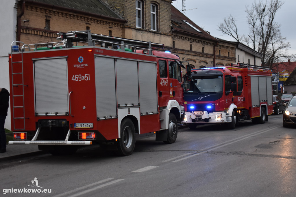 Zadymienie w mieszkaniu na Sobieskiego