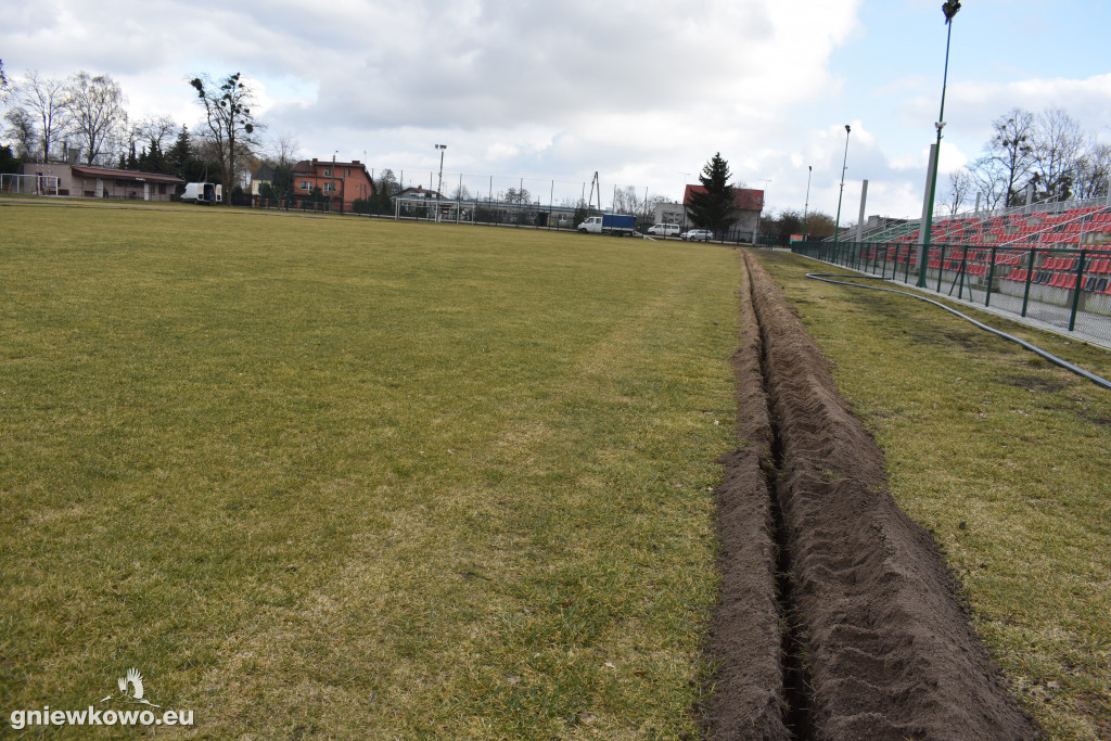 Automatyczne podlewanie na Stadionie Miejskim