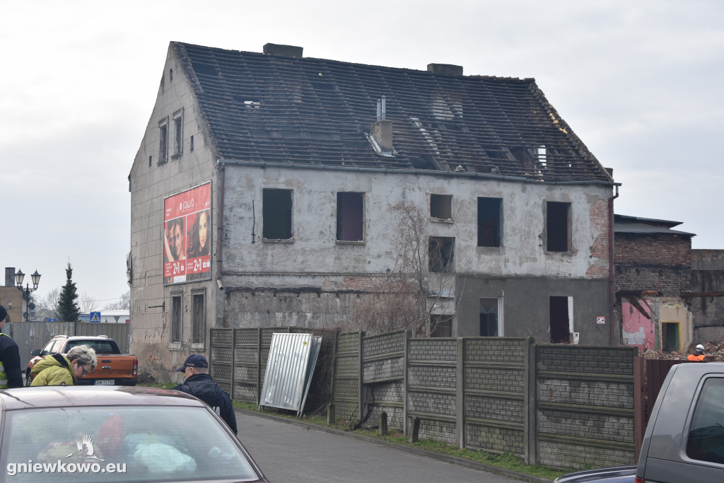 Wyburzanie kamienicy na Rynku
