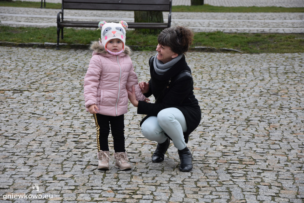 Wyburzanie kamienicy na Rynku