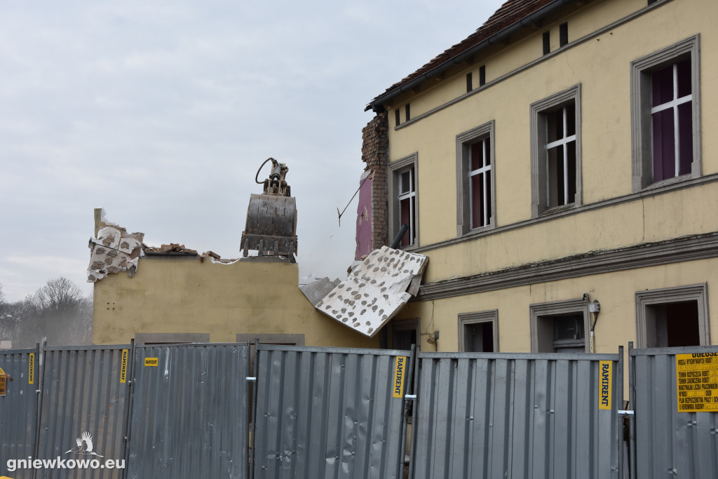 Wyburzanie kamienicy na Rynku