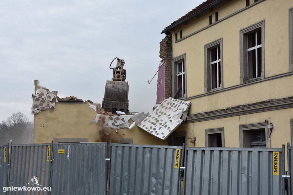 Wyburzanie kamienicy na Rynku