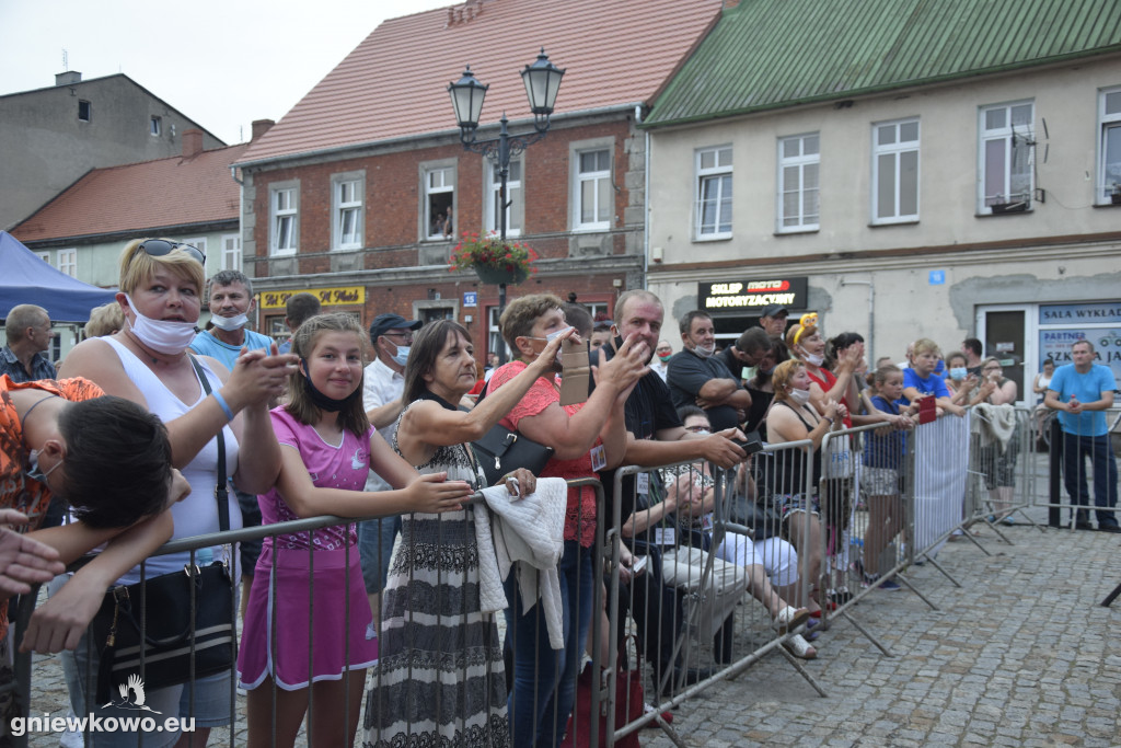 Koncert zespołów Bayer Full i Baby Full
