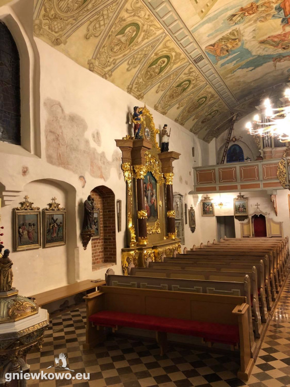 Odnowione ołtarze z kościoła pw. św. Mikołaja