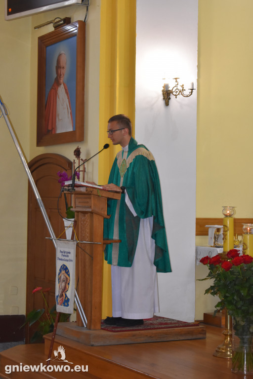 Pielgrzymka wyruszyła z Gniewkowa na Jasną Górę