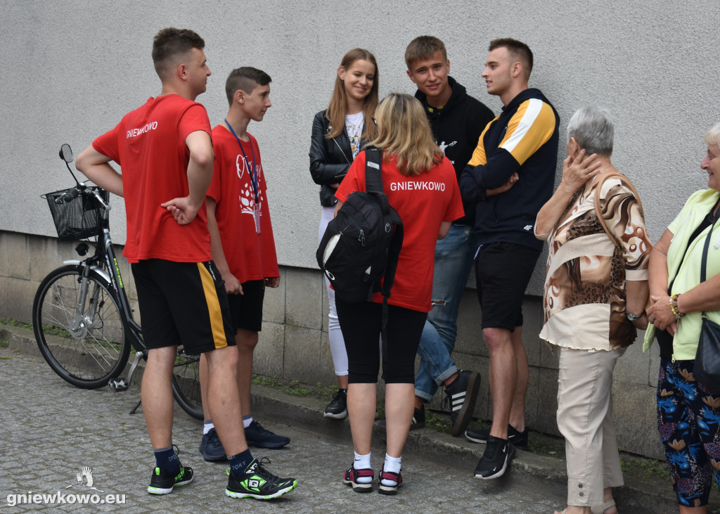 Pielgrzymka wyruszyła z Gniewkowa na Jasną Górę