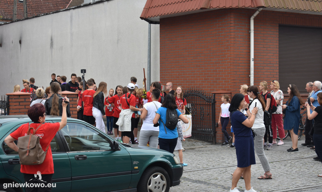Pielgrzymka wyruszyła z Gniewkowa na Jasną Górę