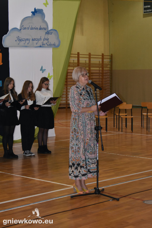 Nadanie SP 2 imienia Jana Dreckiego
