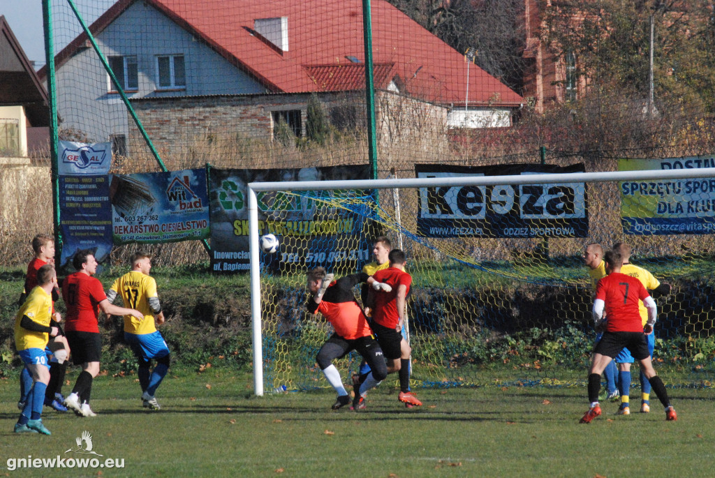 Mikrus - Spójnia Białe Błota 30.10.21