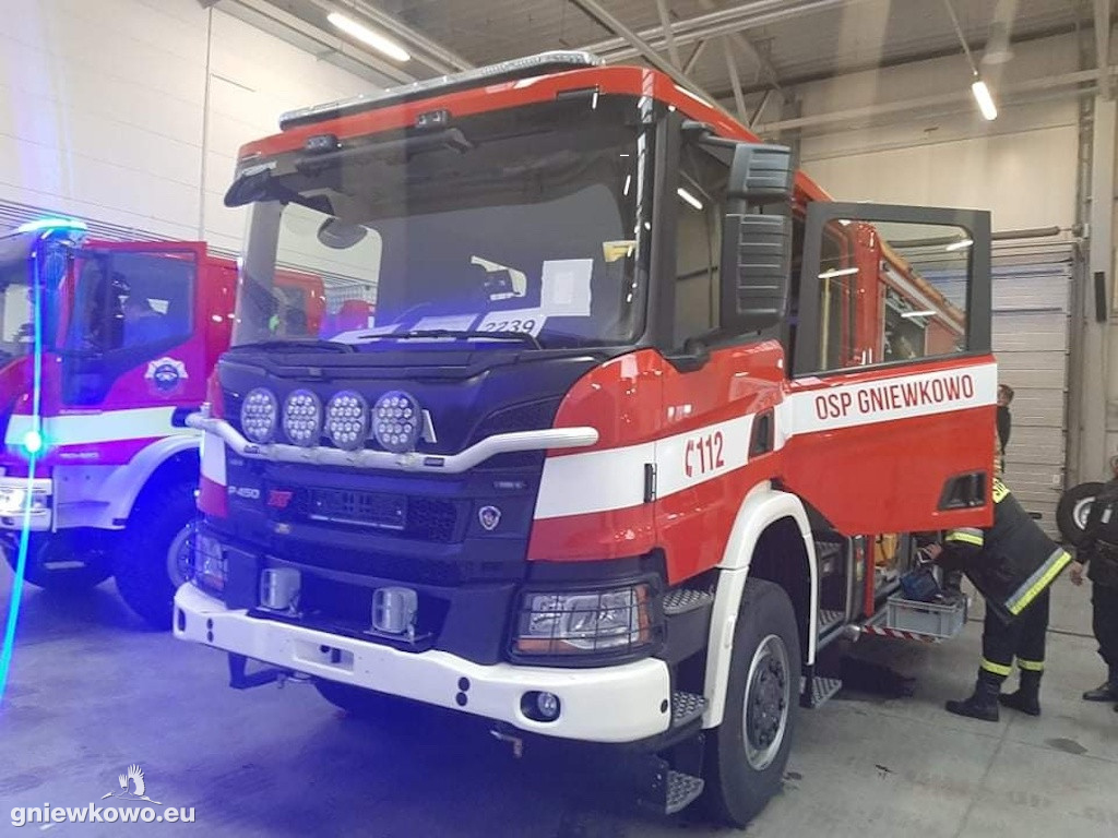 Powitanie nowego wozu OSP Gniewkowo