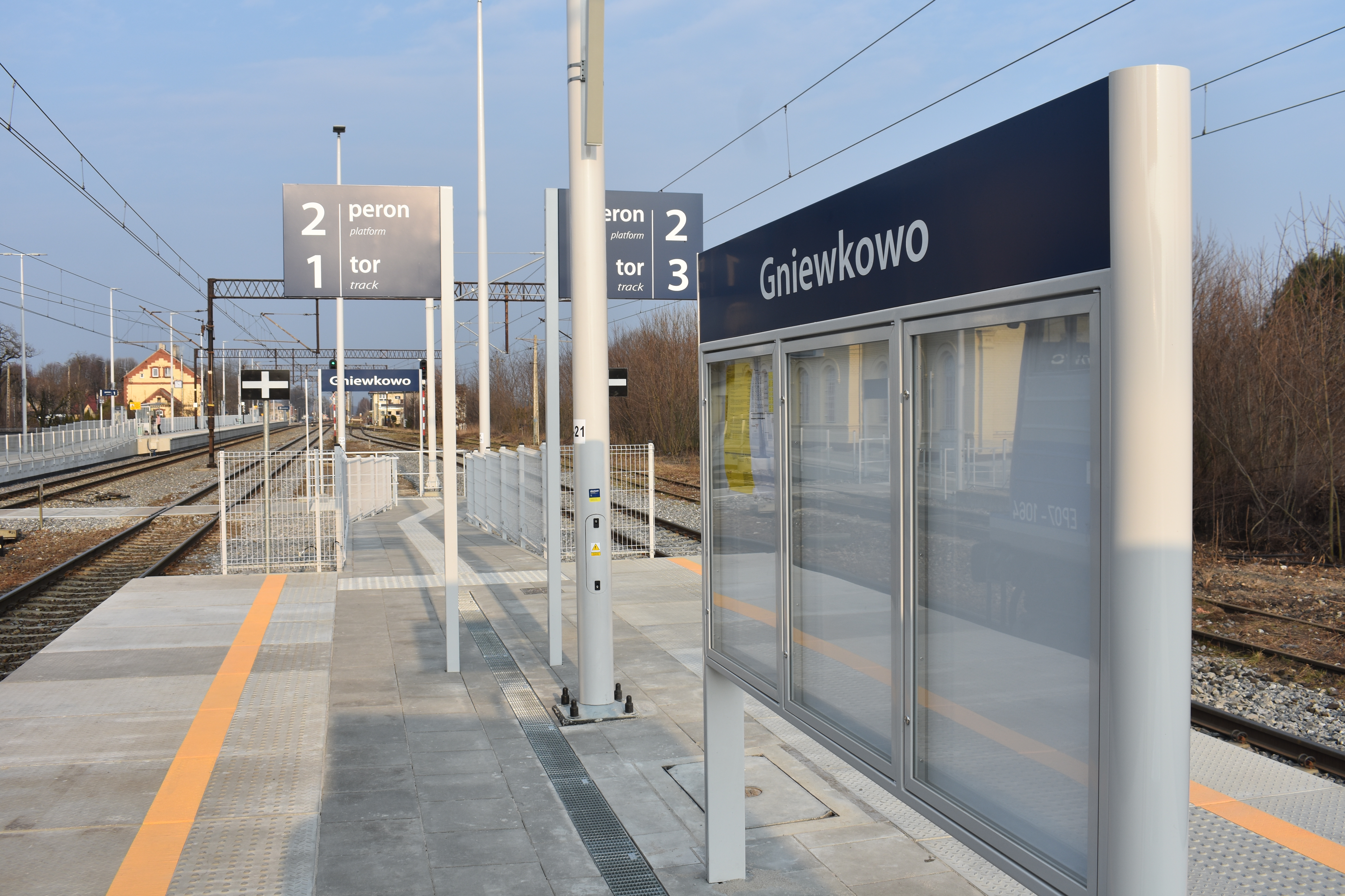 Nowe perony na stacji Gniewkowo