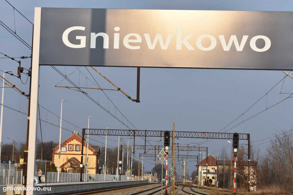 Nowe perony na stacji Gniewkowo