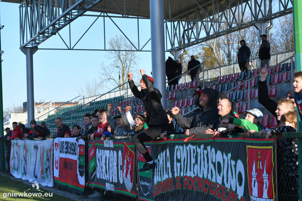 Unia - Start Pruszcz 16.4.22