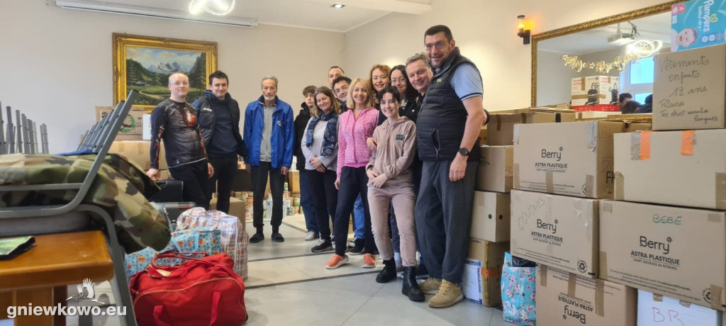 Konwój humanitarny z Francji