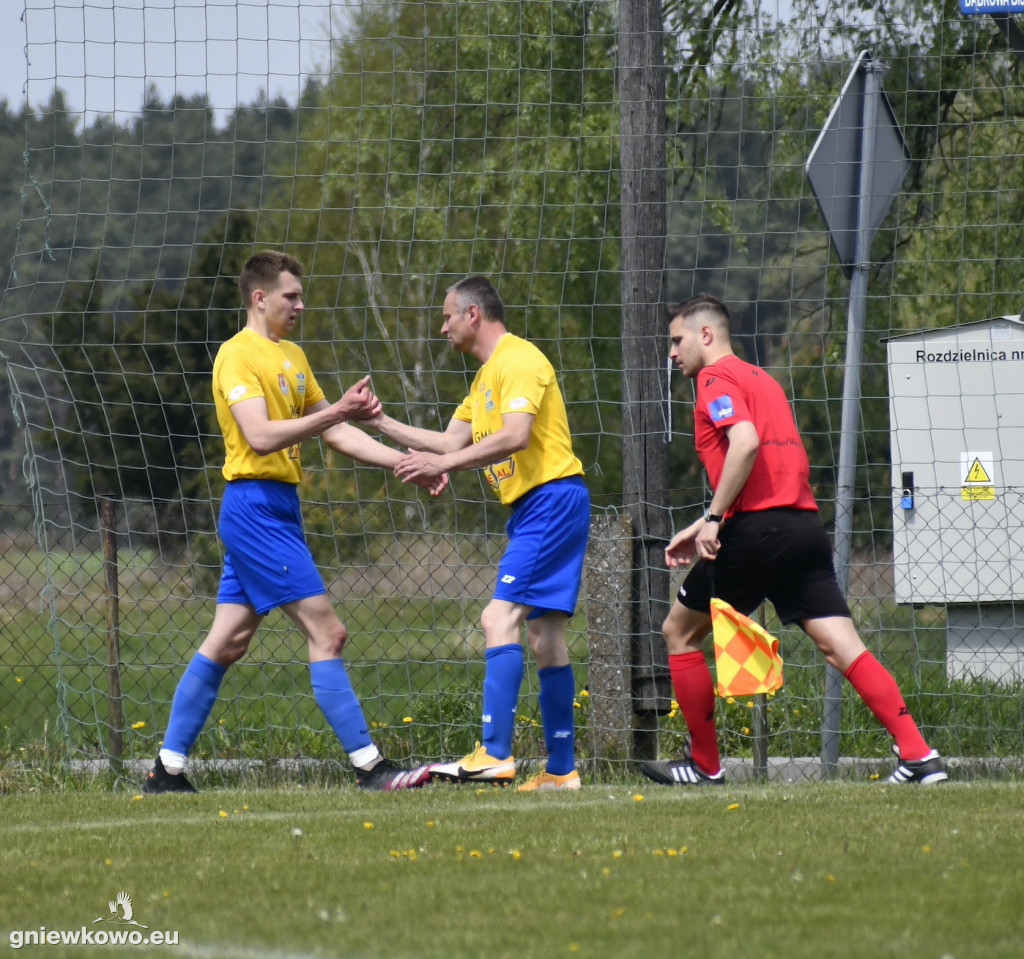 Dąb Bąkowo - Mikrus 7.5.22