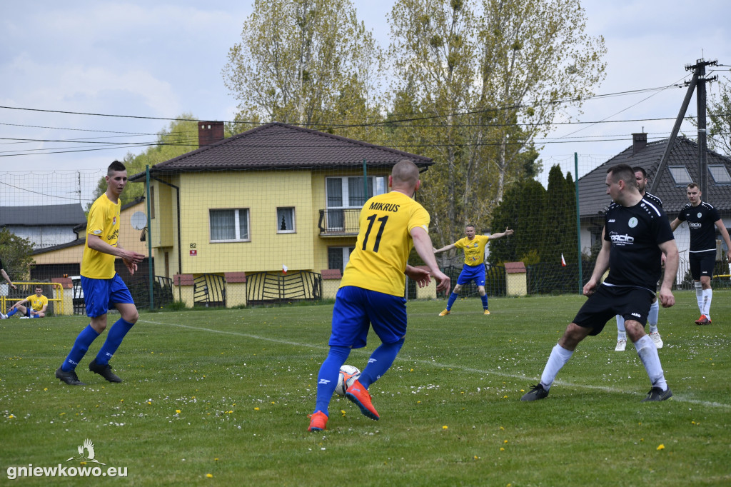 Dąb Bąkowo - Mikrus 7.5.22