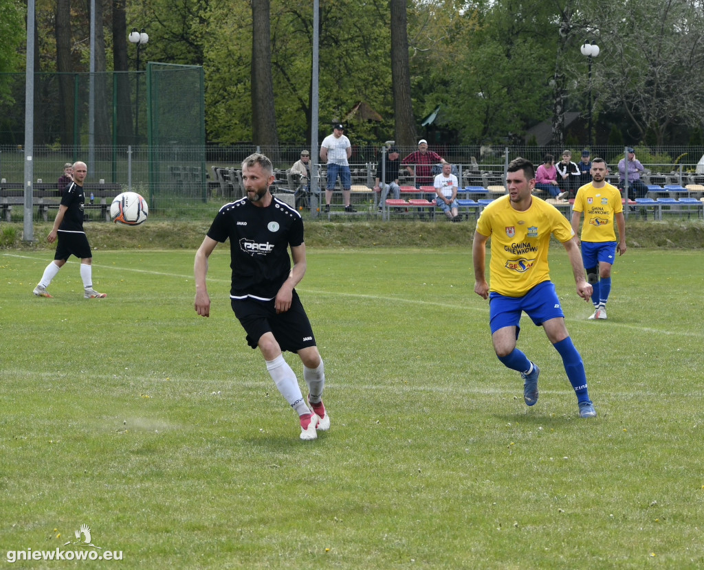 Dąb Bąkowo - Mikrus 7.5.22