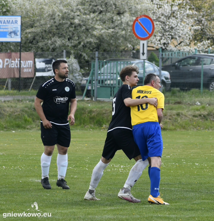 Dąb Bąkowo - Mikrus 7.5.22