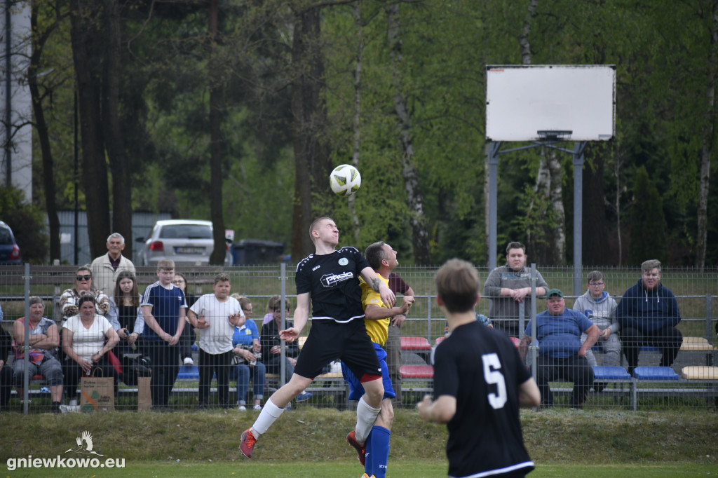 Dąb Bąkowo - Mikrus 7.5.22