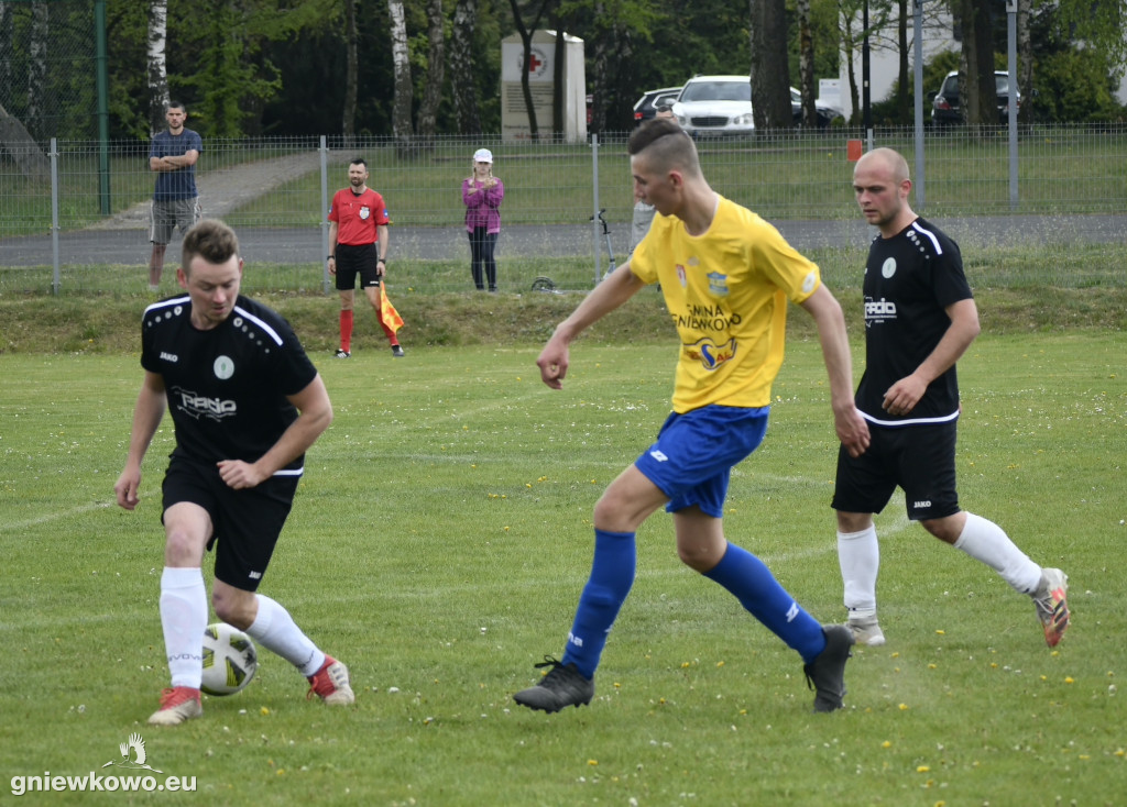 Dąb Bąkowo - Mikrus 7.5.22