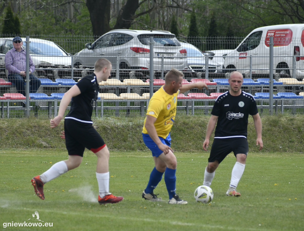 Dąb Bąkowo - Mikrus 7.5.22